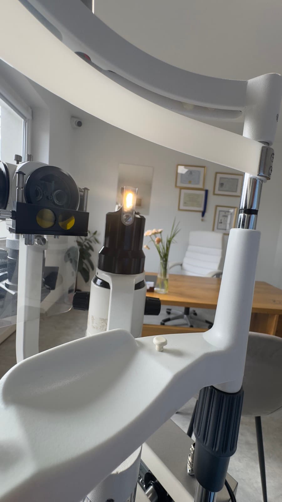 Sprzęt do diagnostyki optometrycznej w gabinecie Dobry Optometrysta